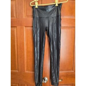 SPANX Women's Size LARGE Faux Black Leather Leggings Pants Stretch Causal